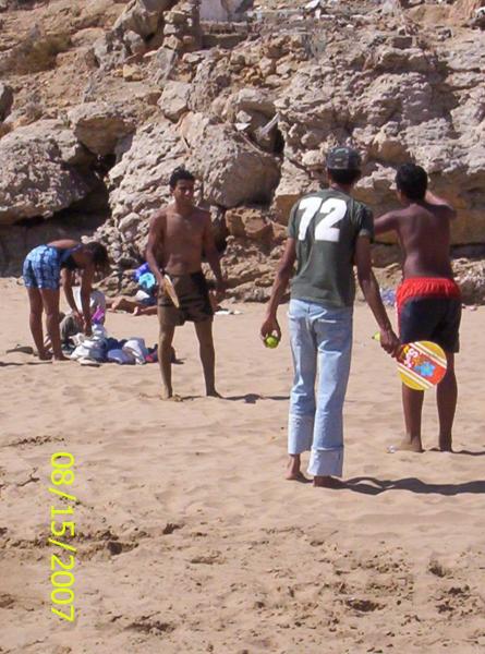 moi et mon frere entrain de jouer