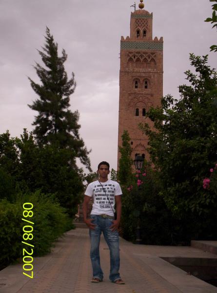 moi a cote de koutobia